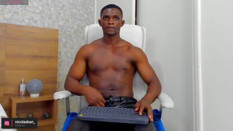 Nicolas online show from 14, 12, 2024