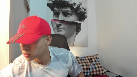 Snapshot of nicolasmuscle chatting on 31, 12, 2024 Andres online show from 31, 12, 2024