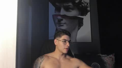 Snapshot of nicolasmuscle chatting on 29, 9, 2025 Andres online show from 29, 9, 2025