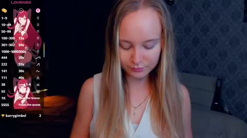 Nicoletta online show from 14, 9, 2025