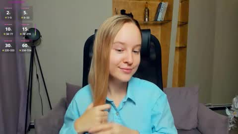 Nicoletta online show from 19, 11, 2025