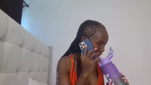 nicole161117 online show from 16, 1, 2026