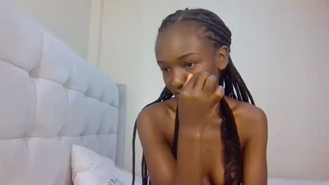 nicole161117 online show from 2, 4, 2026