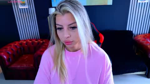 Nico online show from 10, 4, 2026