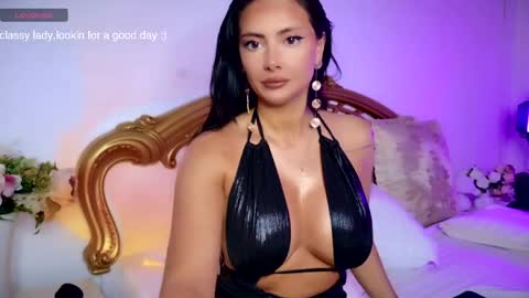 nicole online show from 25, 4, 2026