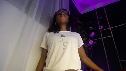 Snapshot of nicole_brown1126 chatting on 5, 12, 2024 nicole_brown1126 online show from 5, 12, 2024