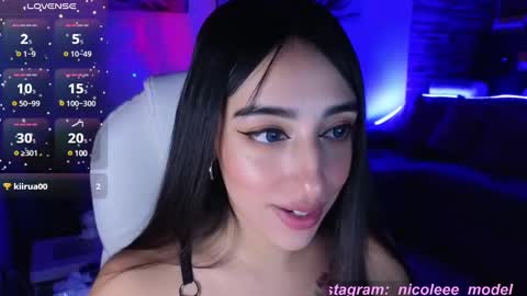 Snapshot of nicole_edwards chatting on 8, 1, 2025 Nicole online show from 8, 1, 2025