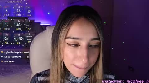 Snapshot of nicole_edwards chatting on 30, 1, 2025 Nicole online show from 30, 1, 2025