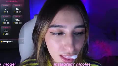 Snapshot of nicole_edwards chatting on 10, 9, 2025 Nicole online show from 10, 9, 2025