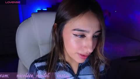 Snapshot of nicole_edwards chatting on 17, 10, 2025 Nicole online show from 17, 10, 2025