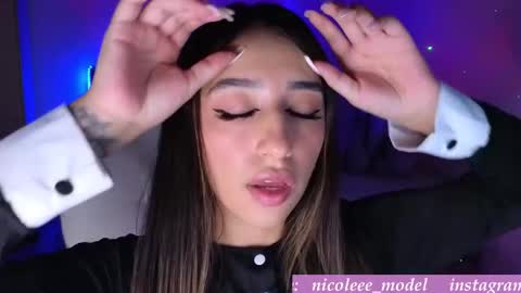 Snapshot of nicole_edwards chatting on 16, 11, 2025 Nicole online show from 16, 11, 2025