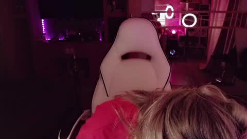 Nicole online show from 2, 3, 2026