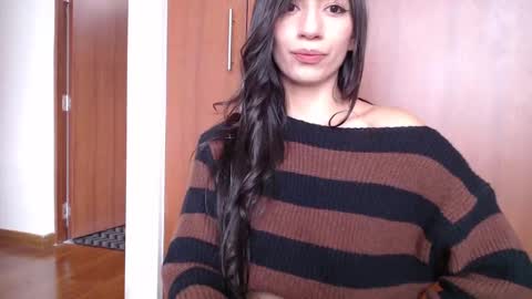 nicole_jamess online show from 30, 1, 2025
