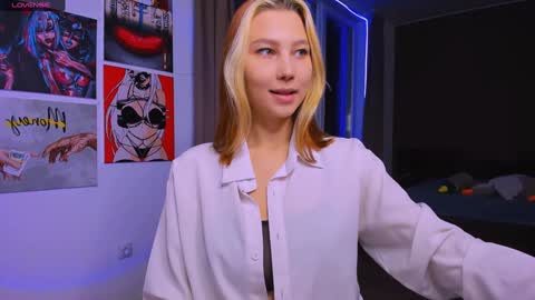 Snapshot of nicole_matt chatting on 4, 12, 2024 Nicole online show from 4, 12, 2024