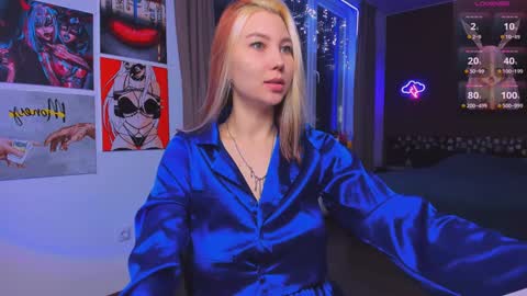 Snapshot of nicole_matt chatting on 6, 1, 2025 Nicole online show from 6, 1, 2025