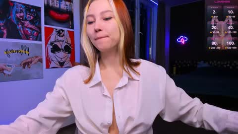 Snapshot of nicole_matt chatting on 2, 2, 2025 Nicole online show from 2, 2, 2025