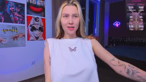 Snapshot of nicole_matt chatting on 9, 2, 2025 Nicole online show from 9, 2, 2025