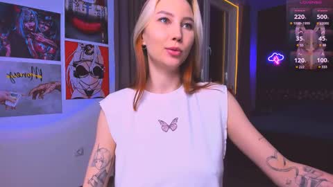 Snapshot of nicole_matt chatting on 8, 3, 2025 Nicole online show from 8, 3, 2025