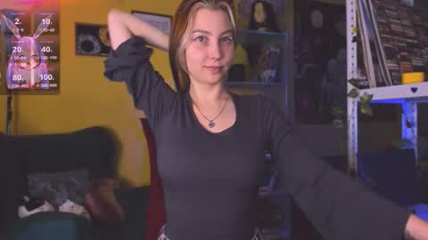 Snapshot of nicole_matt chatting on 16, 10, 2025 Nicole online show from 16, 10, 2025