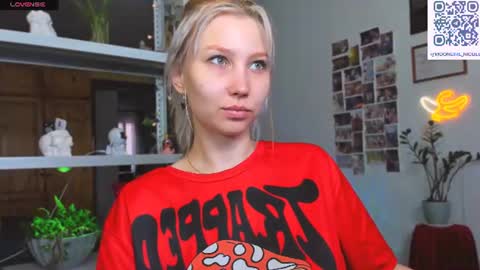 Nicole online show from 23, 7, 2026
