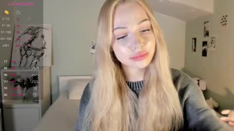 Snapshot of nicole_yo chatting on 27, 2, 2025 Mary online show from 27, 2, 2025