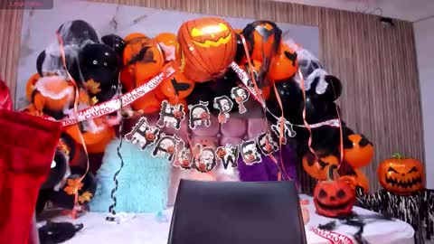 nicolee19_ online show from 1, 11, 2025