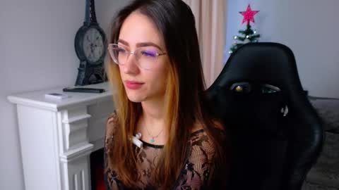 nicoleirisxxx online show from 10, 1, 2026