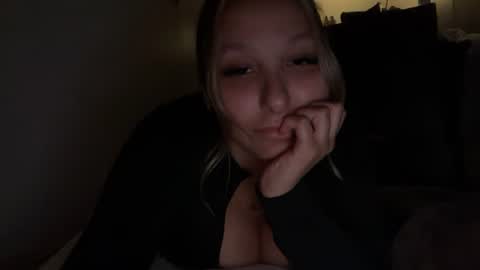 Snapshot of nicolelovesyou444 chatting on 17, 6, 2026 nicolelovesyou444 online show from 17, 6, 2026