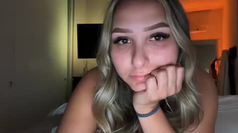 Snapshot of nicolelovesyou444 chatting on 3, 7, 2026 nicolelovesyou444 online show from 3, 7, 2026