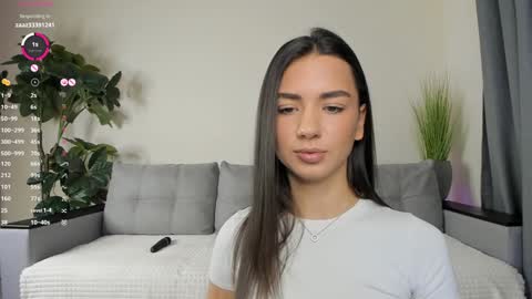 Snapshot of nicoleluuv chatting on 9, 12, 2024 Dua Lipa online show from 9, 12, 2024
