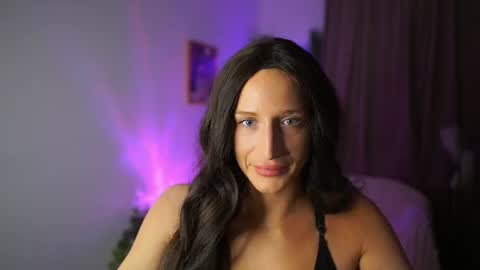 nicolette__shea_ online show from 14, 7, 2026
