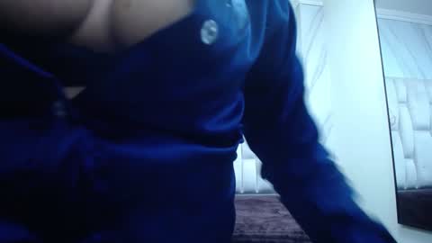 Snapshot of nicoljaramillo618307 chatting on 7, 1, 2025 NICOL-JARAMILLO online show from 7, 1, 2025
