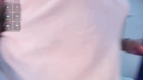 nicolle_evanss_ online show from 10, 4, 2026