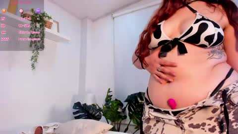 nicolle_evanss_ online show from 4, 6, 2026