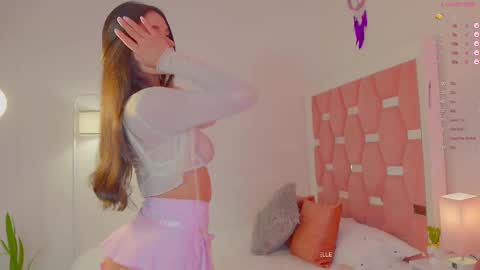  NEW instagram nicollemitchelle online show from 1, 3, 2025