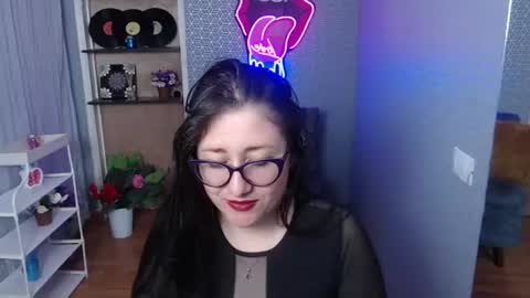 Snapshot of nicolle_silva chatting on 28, 7, 2026 Nicolle online show from 28, 7, 2026