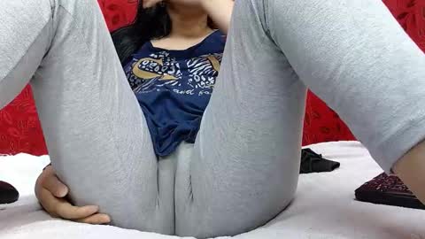 NICOLLE online show from 7, 1, 2026