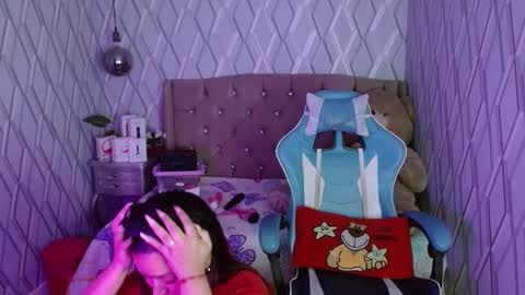 Snapshot of nicolletaylorq chatting on 3, 3, 2025 Nicolle Miley online show from 3, 3, 2025