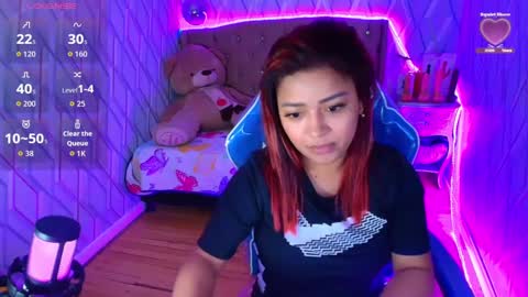 Snapshot of nicolletaylorq chatting on 27, 9, 2025 Nicolle Miley online show from 27, 9, 2025