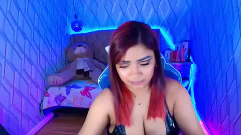 Snapshot of nicolletaylorq chatting on 29, 9, 2025 Nicolle Miley online show from 29, 9, 2025