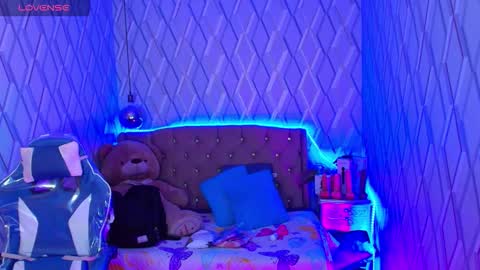 Snapshot of nicolletaylorq chatting on 29, 10, 2025 Nicolle Miley online show from 29, 10, 2025