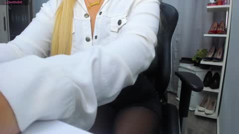 Nicol online show from 18, 9, 2025