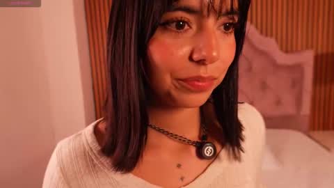 Snapshot of nicolross_ chatting on 17, 11, 2025 NicolRoss online show from 17, 11, 2025