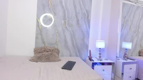 Nico  online show from 25, 4, 2026