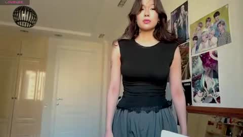 Snapshot of nievesshippey chatting on 15, 7, 2026 Hanna online show from 15, 7, 2026