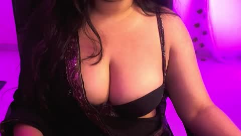 Snapshot of nightqueen107446 chatting on 6, 10, 2025 nightqueen107446 online show from 6, 10, 2025