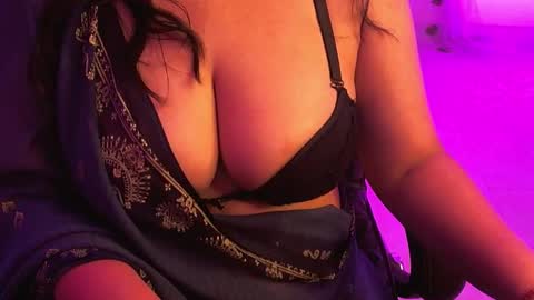 Snapshot of nightqueen107446 chatting on 16, 10, 2025 nightqueen107446 online show from 16, 10, 2025