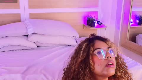 Call me Nicky online show from 2, 12, 2025