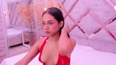 Snapshot of niicole_taylor chatting on 6, 2, 2026 Nicole online show from 6, 2, 2026