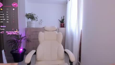 Niicoleta  online show from 2, 3, 2026